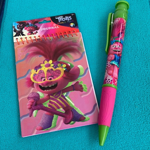 3/$20 Jumbo Trolls Journal & Jumbo Poppy Pen - Picture 1 of 12